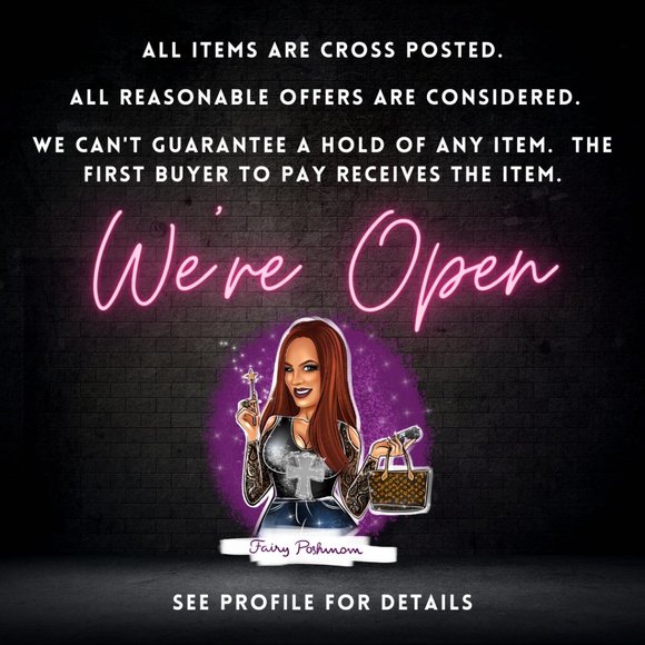 Meet your Posher, Fairy PoshMom! - Picture 4 of 4